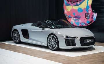V10 PLUS SPYDER 610 cv I Malus payé Bang & Olufsen Ceramiques Gris suzuka Carbone