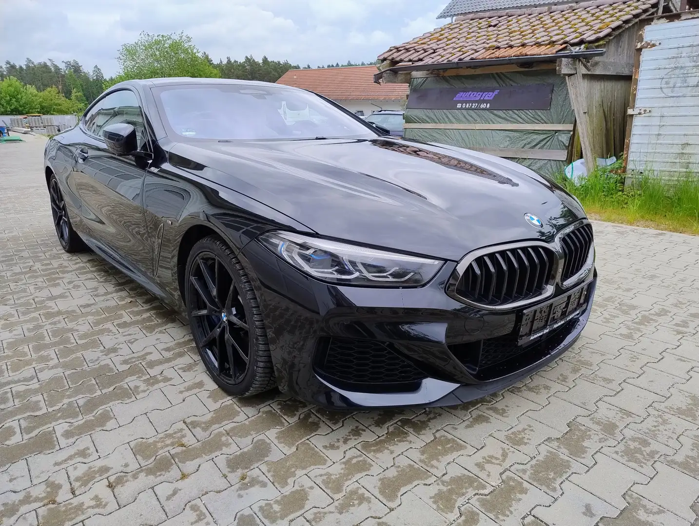 BMW M850 M850 i xDrive Чорний - 2