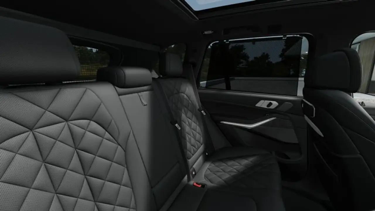 BMW X5 xDrive 50e 10