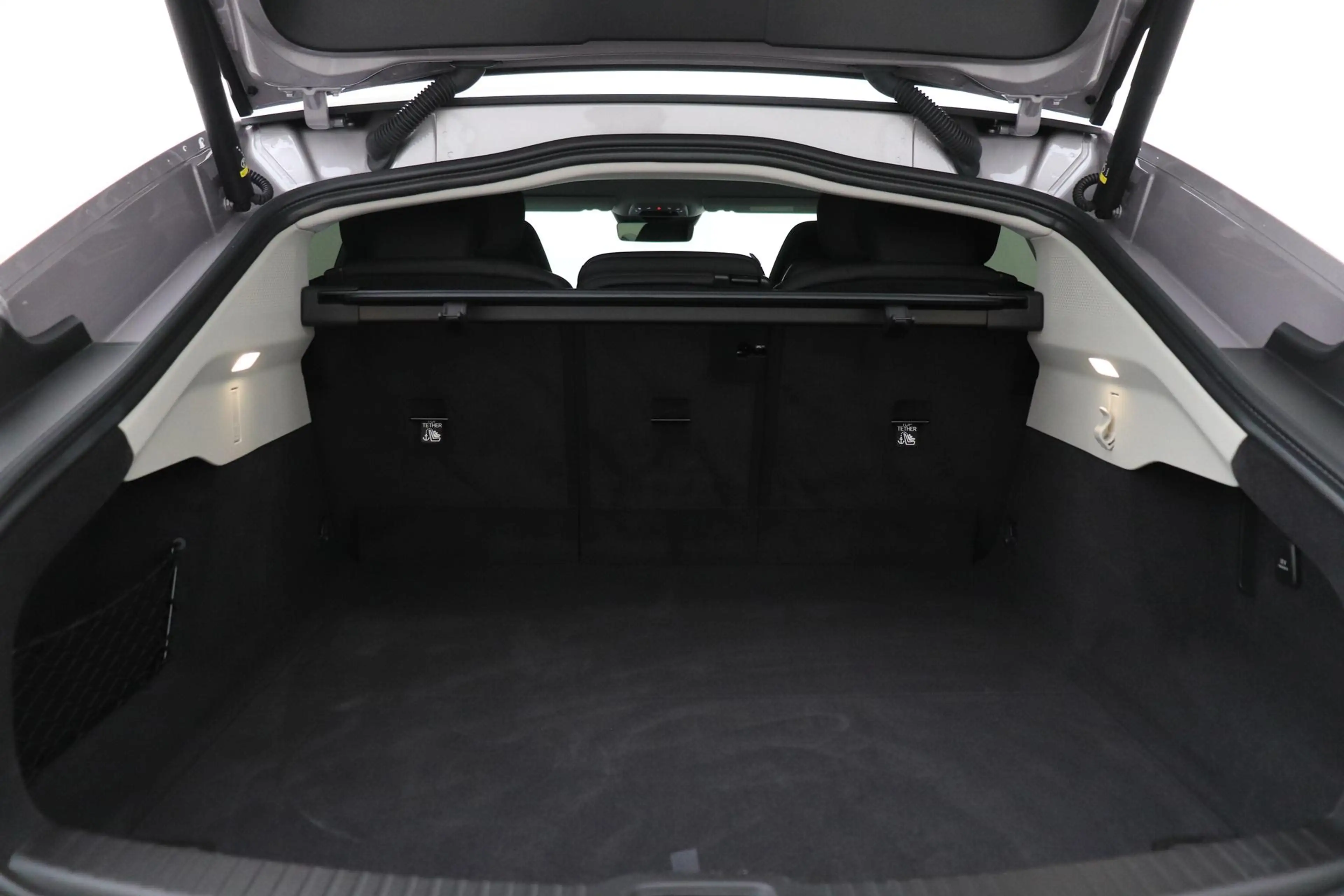 Volvo ES90 Single Motor Extended Range Plus 92 kWh | Head-Up — photo 46