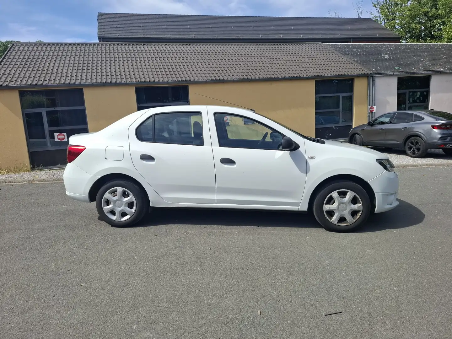 Dacia Logan 1.5 dCi Blanc - 2