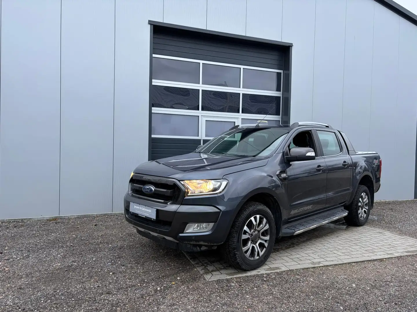 Ford Ranger Wildtrak Doppelkabine 4x4 Grau - 1