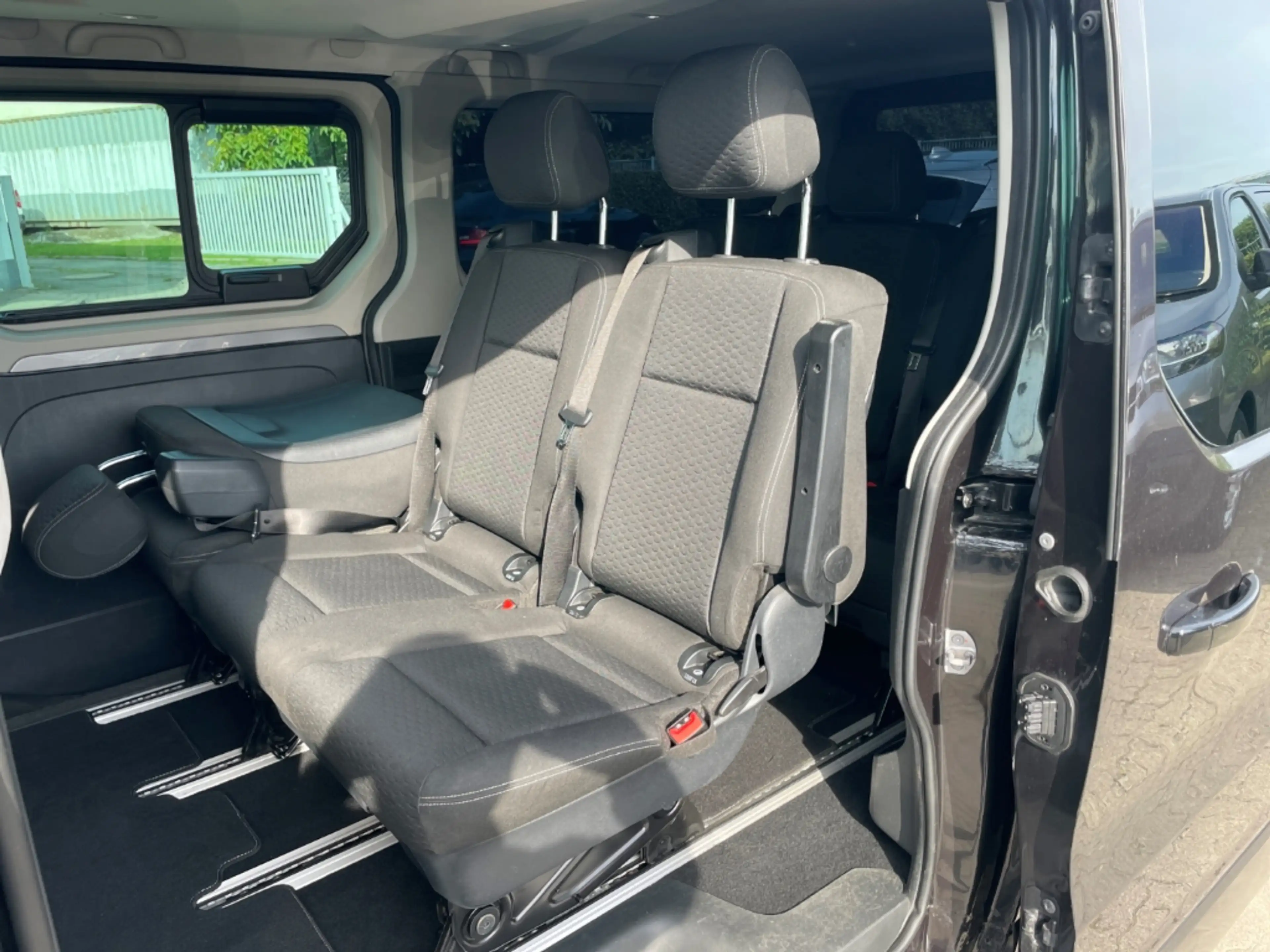 Opel Vivaro Tourer Edition 1,6D L2H1 — photo 9