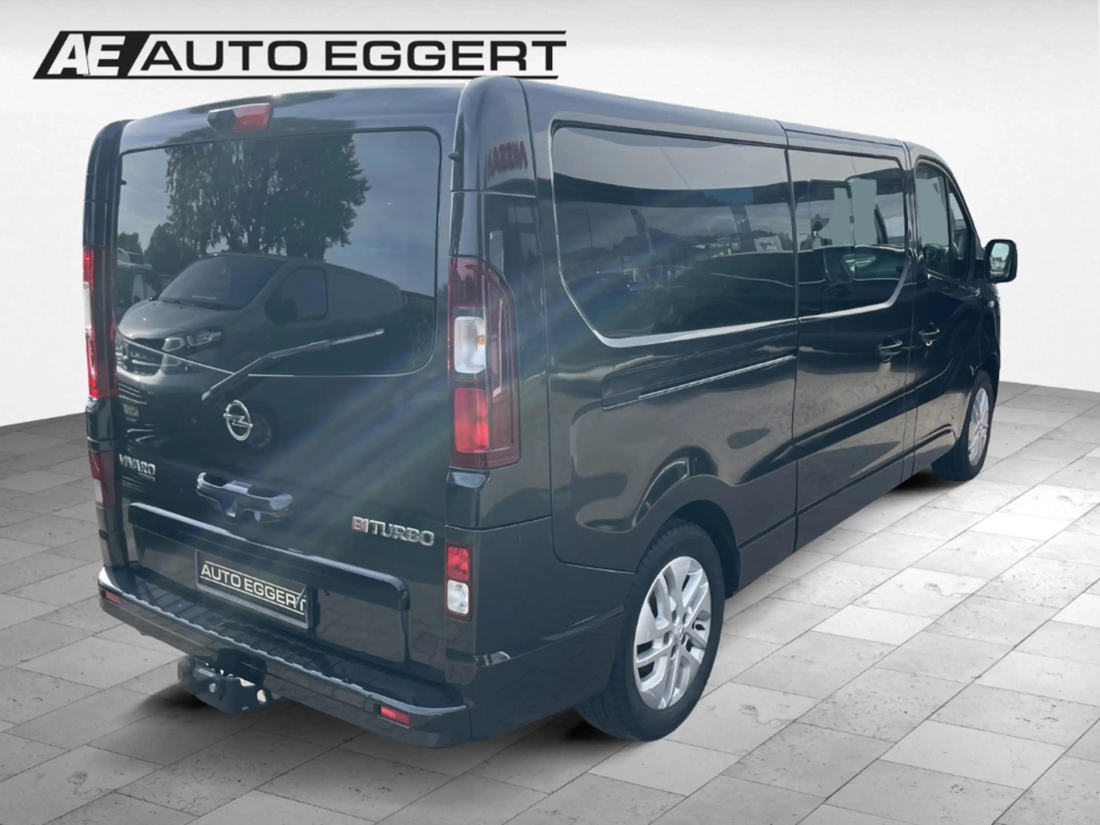 Opel Vivaro Tourer Edition 1,6D L2H1 — photo 4