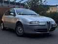 Alfa Romeo 147 Alfa 147 1,9 JTD Distinctive Distinctive Silber - thumbnail 1