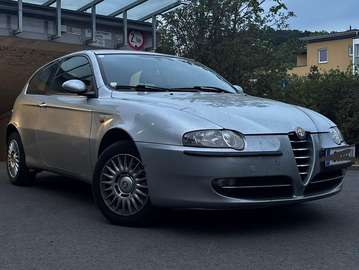 Alfa 147 1,9 JTD Distinctive Distinctive