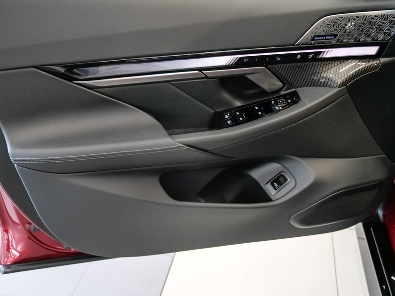 BMW 540 d xDrive Limousine M Sport HUD PANO ACC AHK — photo 23