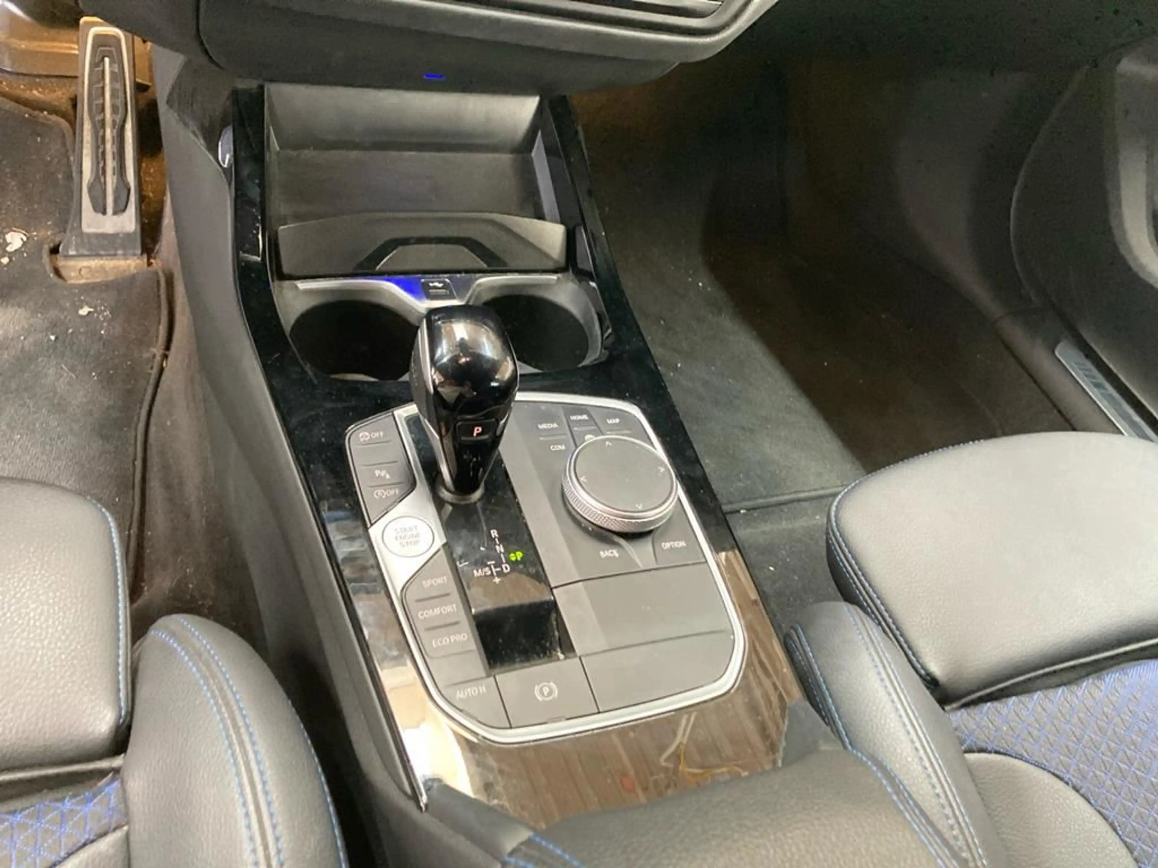 BMW 120 M Sport — photo 12