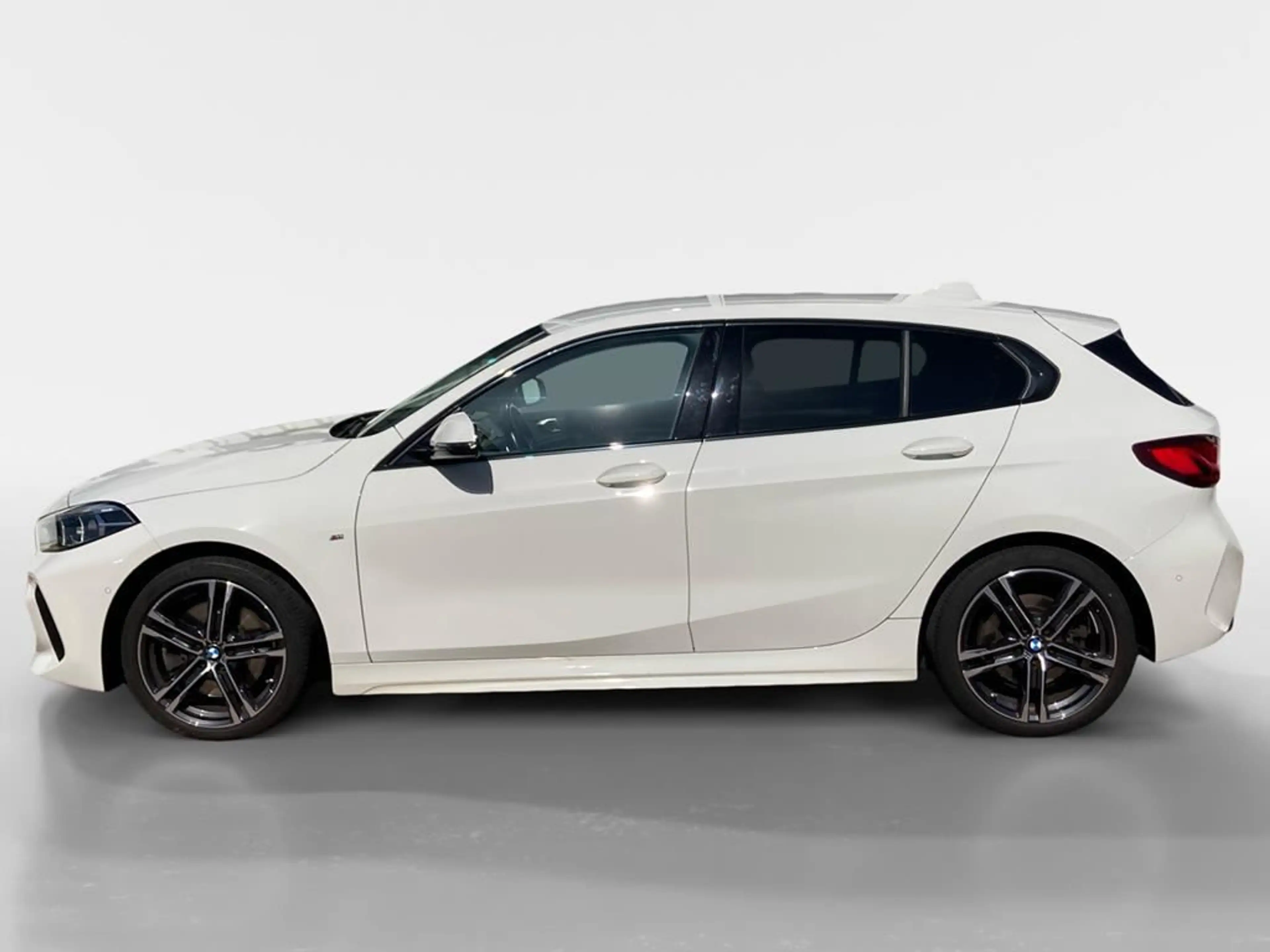 BMW 120 M Sport — photo 4