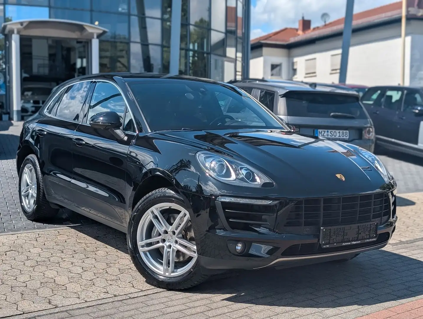 Porsche Macan Bi-Xenon Kamera PCM PDLS ab 349€/Monat Чорний - 2
