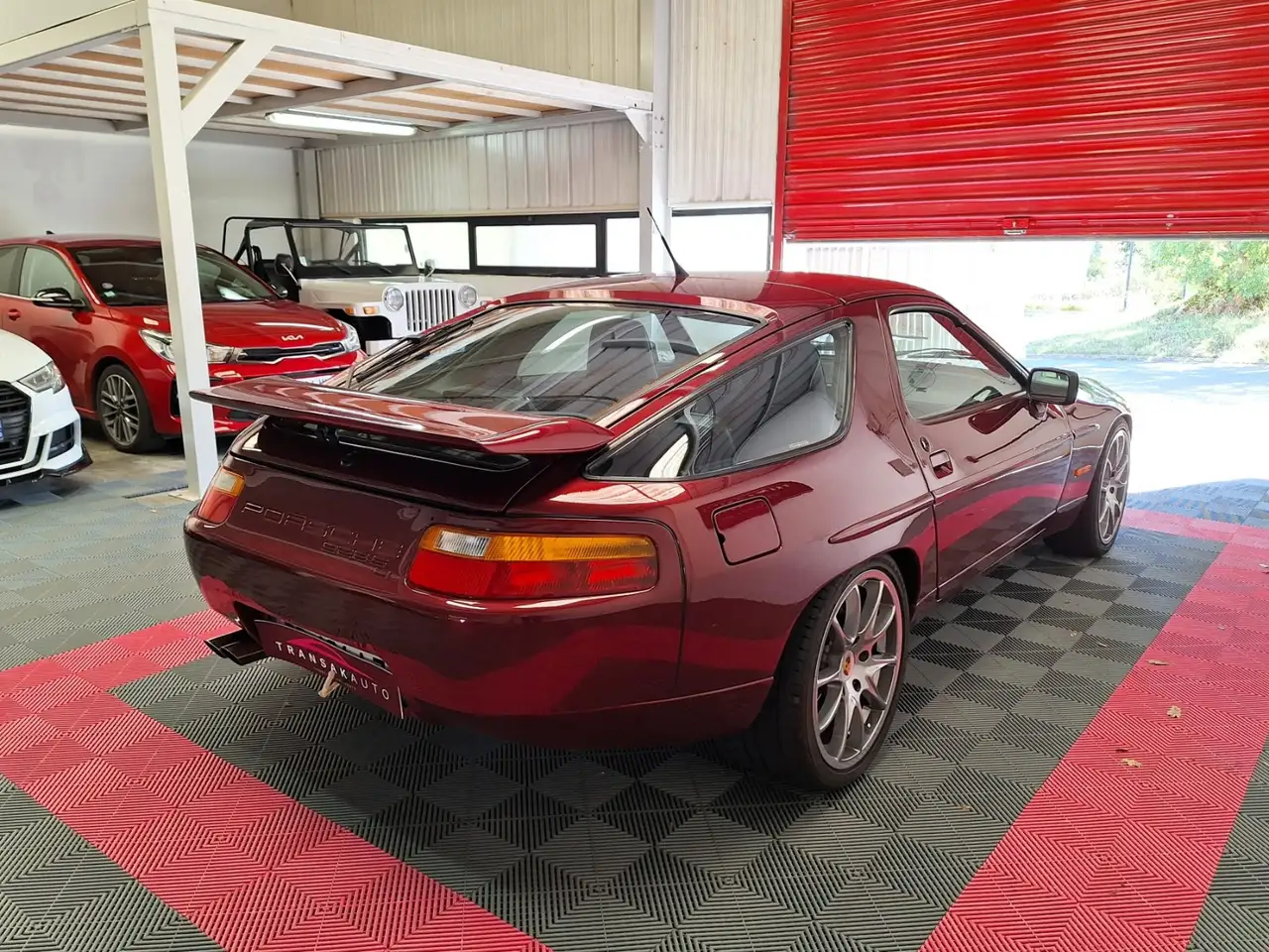 Porsche 928 5.0 S4 A, foto 7