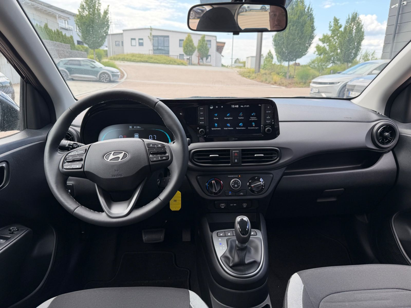 Hyundai i10 Trend 1.2 79 PS 5-AMT NAVI Sitzheizung — photo 9