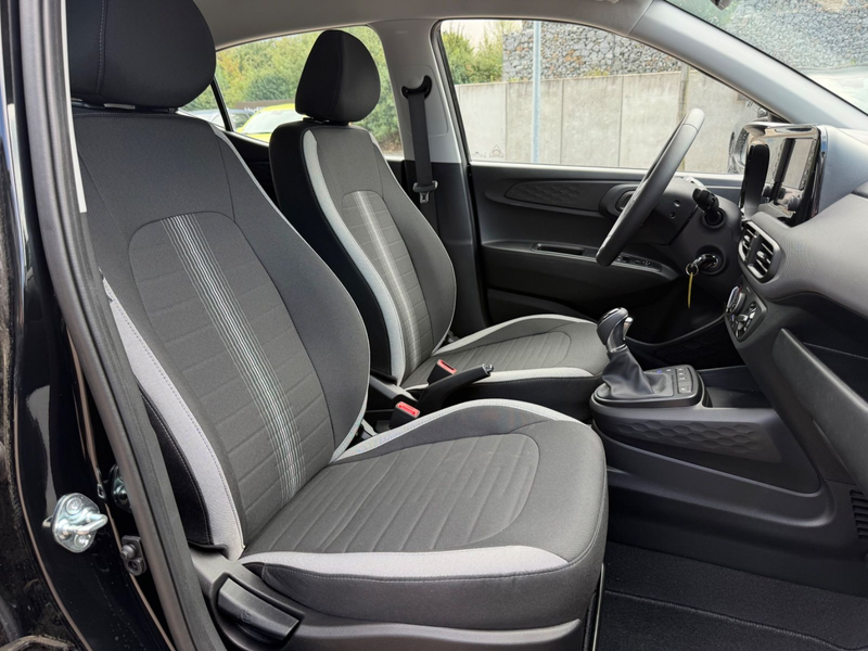 Hyundai i10 Trend 1.2 79 PS 5-AMT NAVI Sitzheizung — photo 8