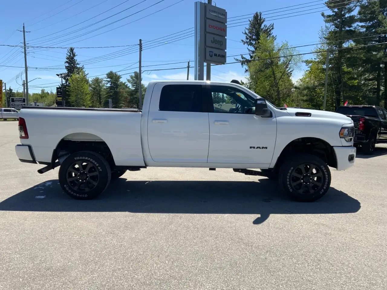 RAM 2500 снимка RAM 2500