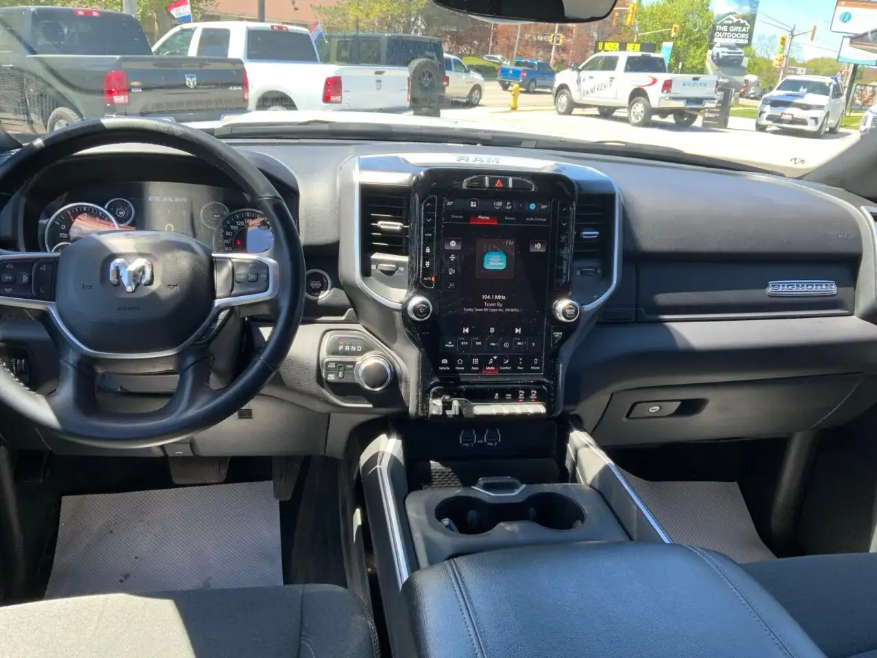 RAM 2500 снимка RAM 2500