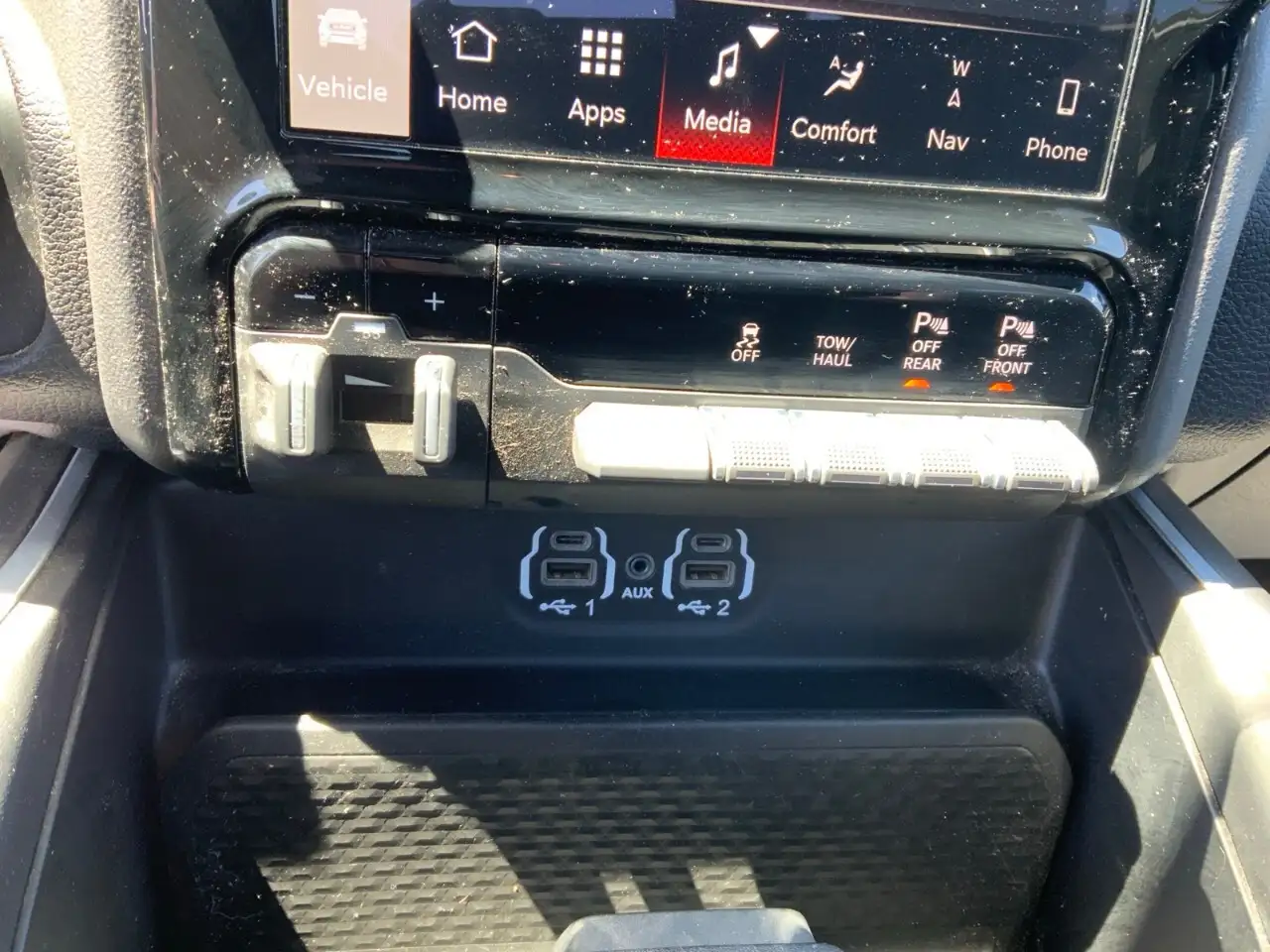 RAM 2500 снимка RAM 2500