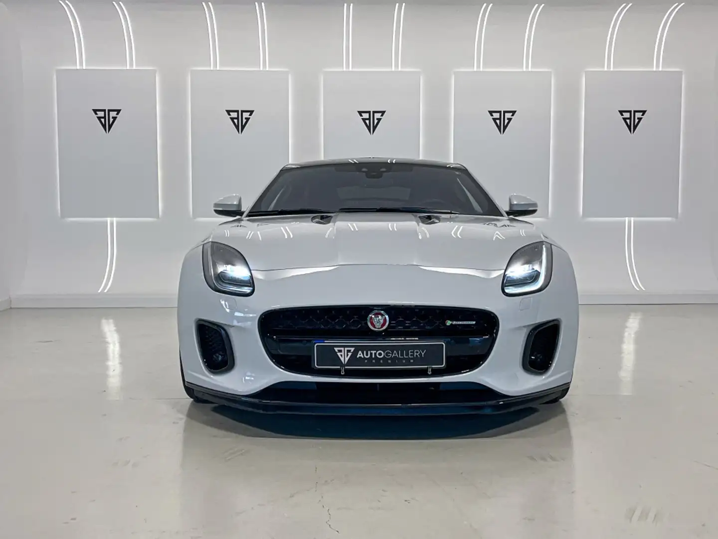 Jaguar F-Type Coupé 3.0 V6 R-Dynamic Aut. 340 Blanco - 2