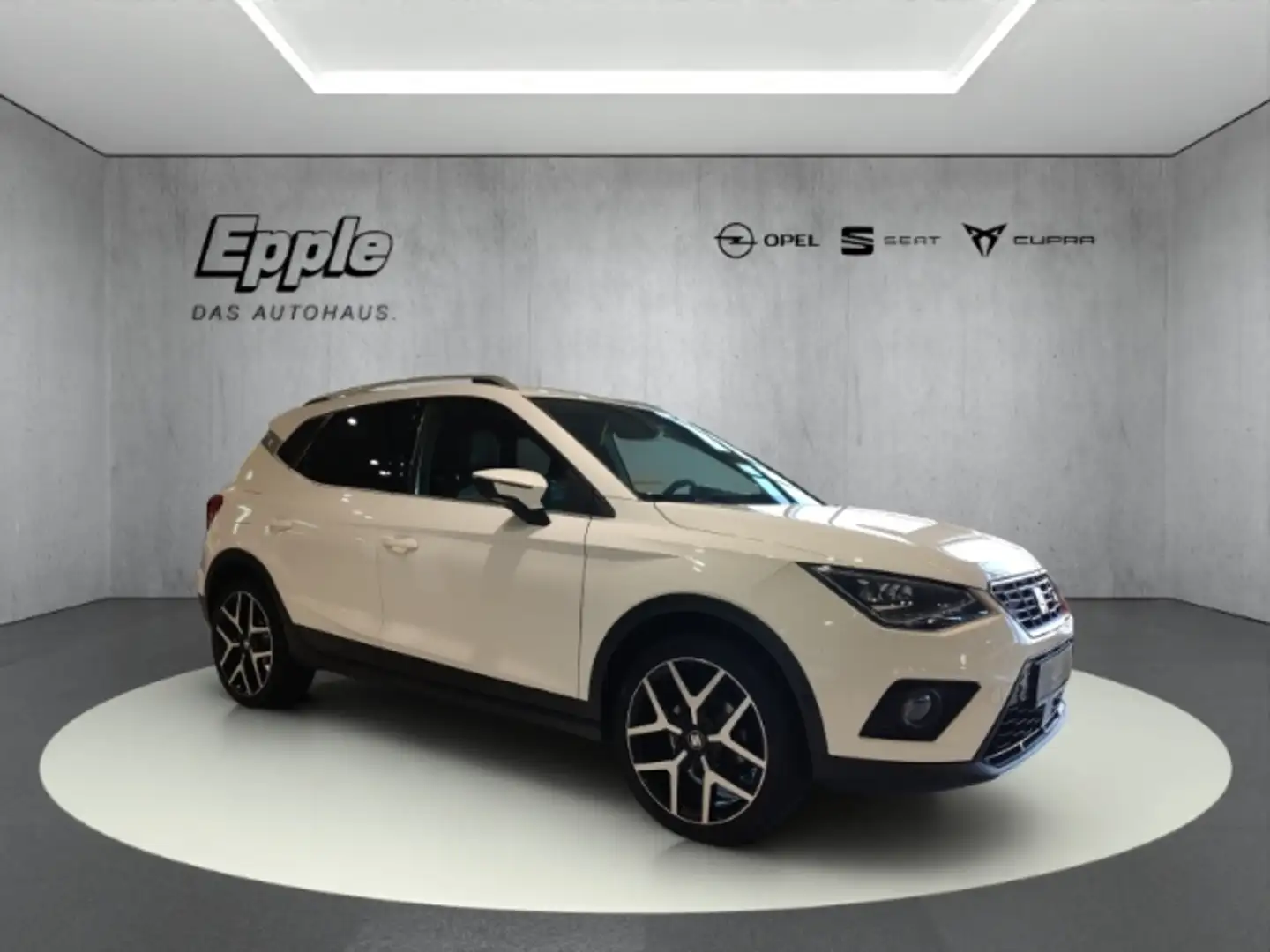 SEAT Arona FR LED Klimaaut.FullLink Winterpaket Weiß - 1