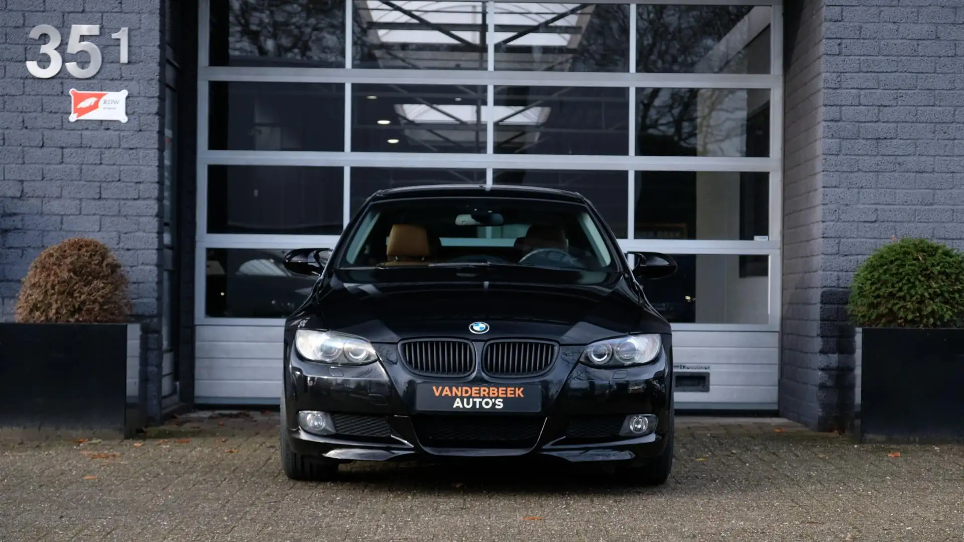 BMW 330 3-serie Coupé 330i 272PK M Performance Leder 19inc Negru - 2