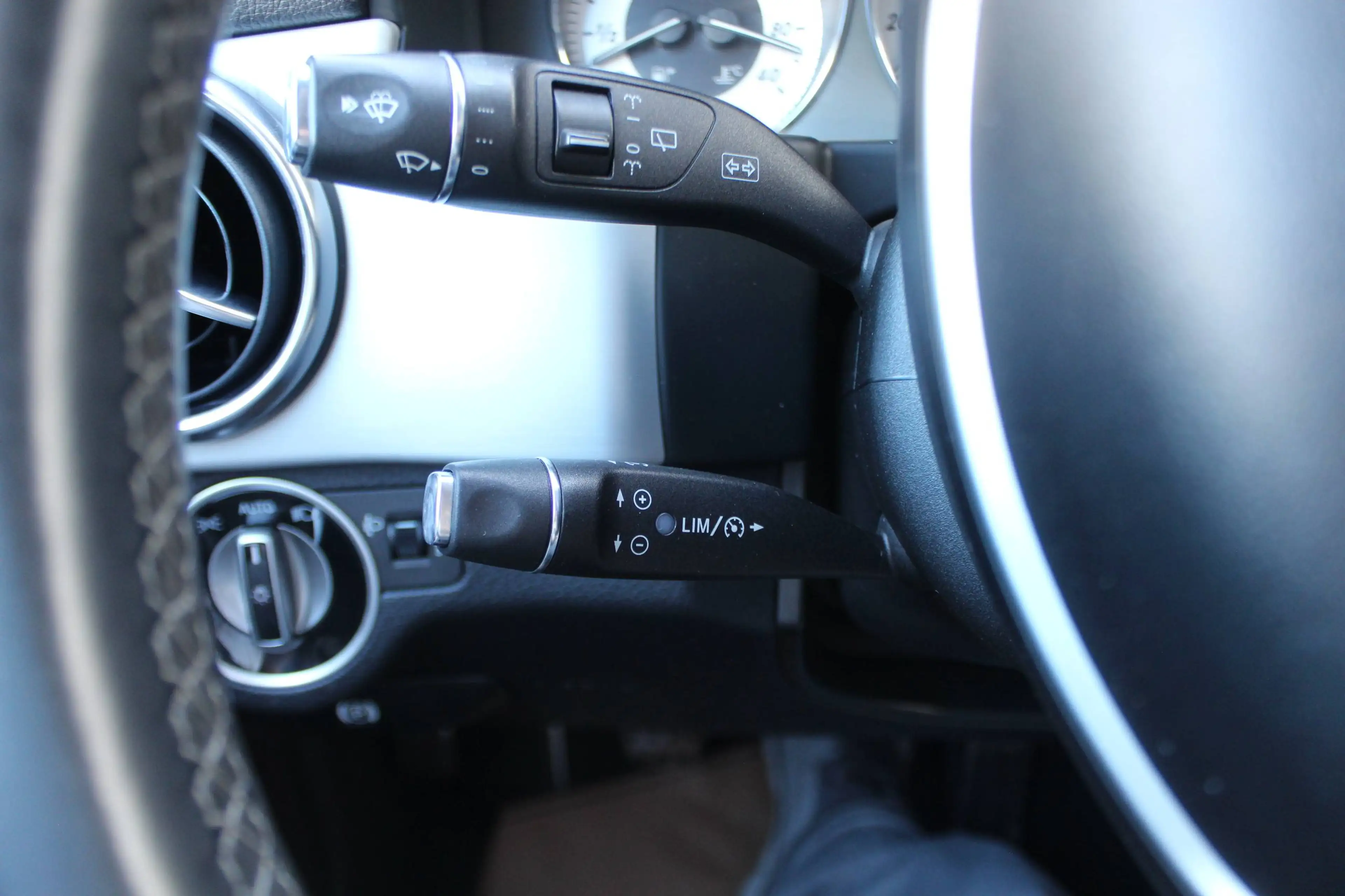 Mercedes-Benz GLK 200 GLK 200 CDI AMG-Paket*19*Alus*el.Ledersitze*NAVI* — photo 15