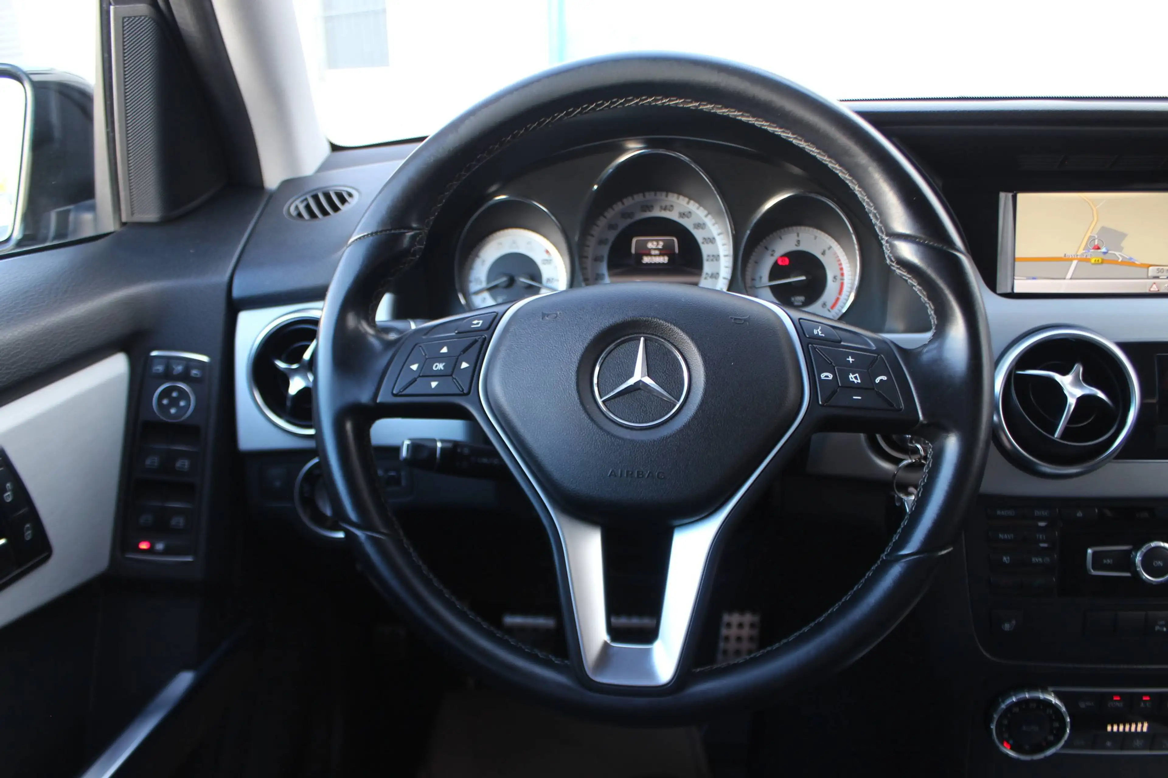Mercedes-Benz GLK 200 GLK 200 CDI AMG-Paket*19*Alus*el.Ledersitze*NAVI* — photo 12