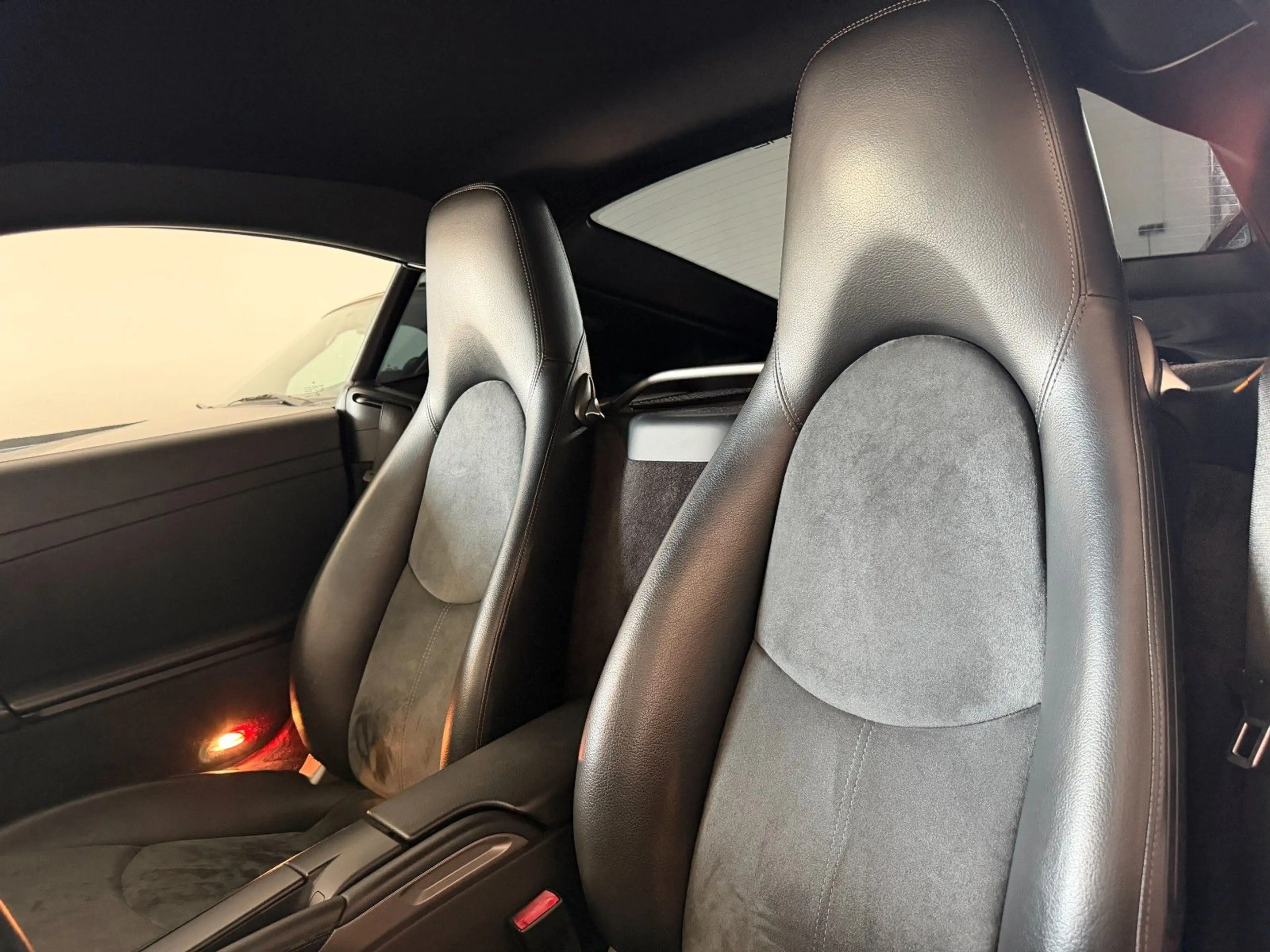 Porsche Cayman mit 56tkm, NAVI, Car Play! — photo 15