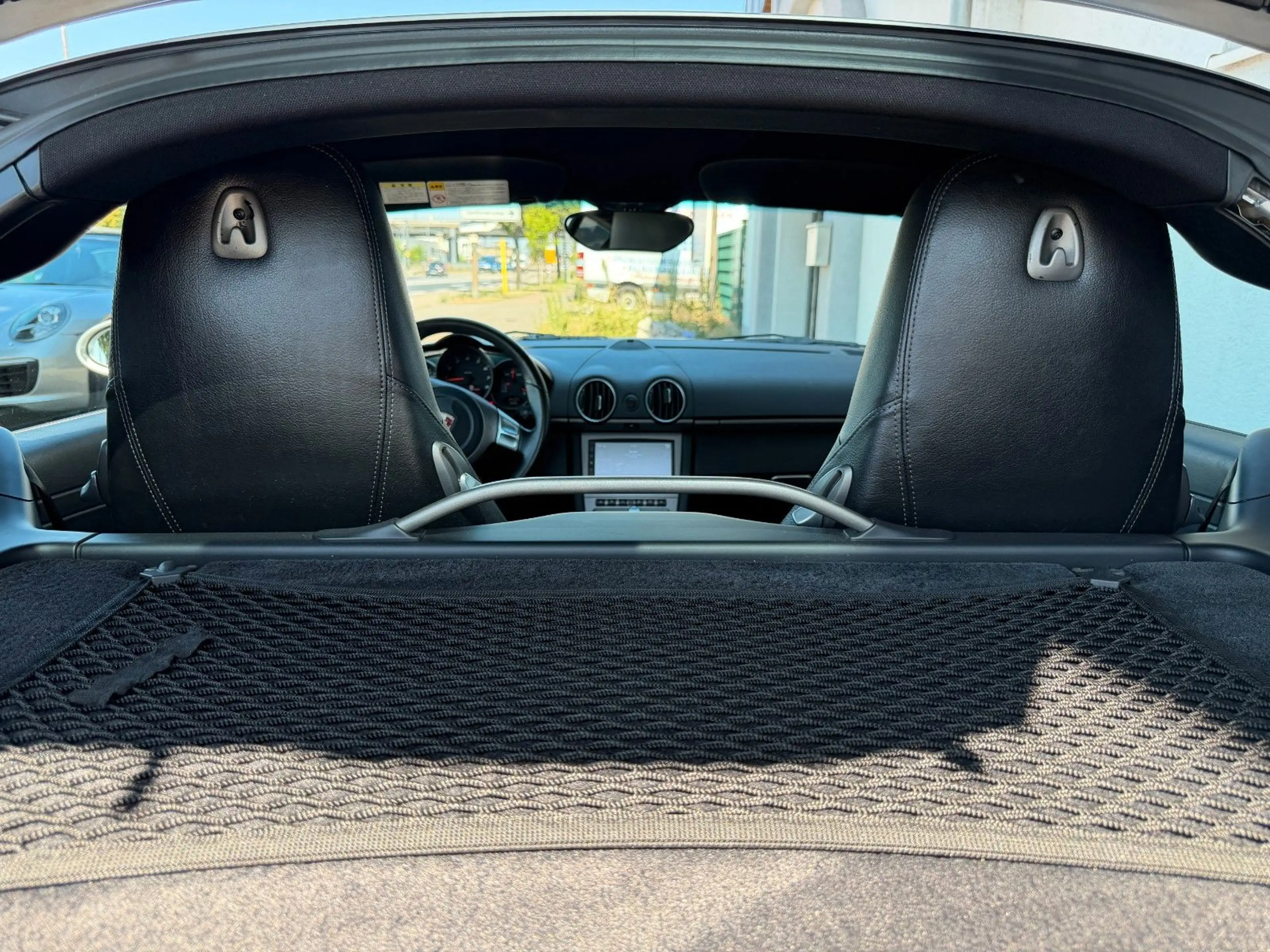 Porsche Cayman mit 56tkm, NAVI, Car Play! — photo 12