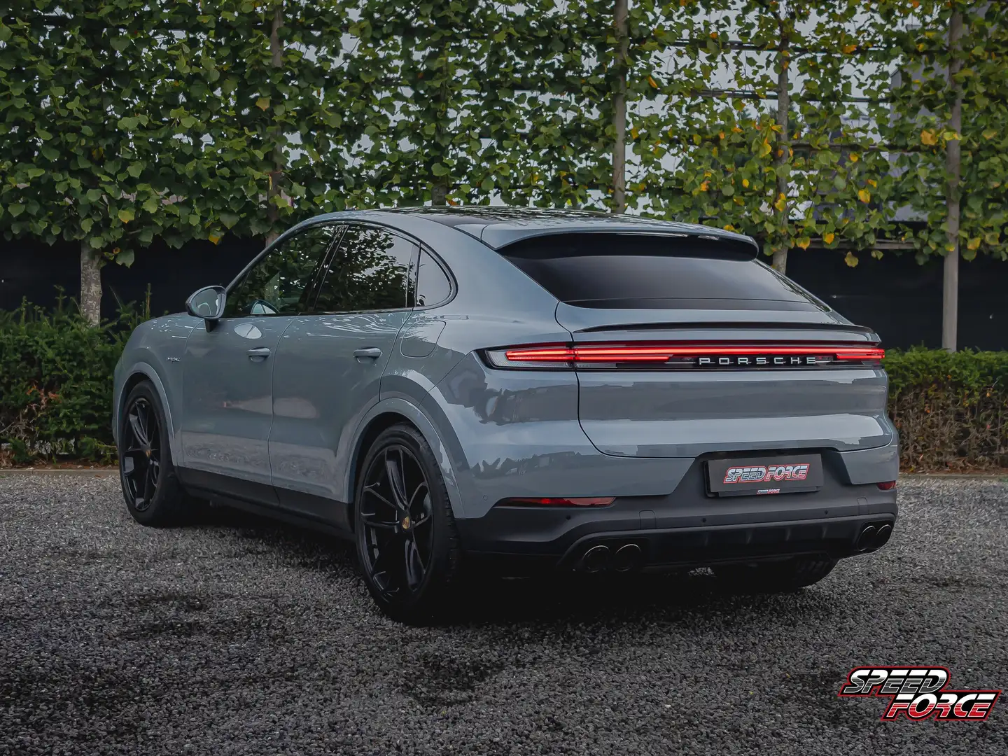 Porsche Cayenne E-Hybrid Coupé | 22"| HUD | BURMESTER | Massage Gris - 2