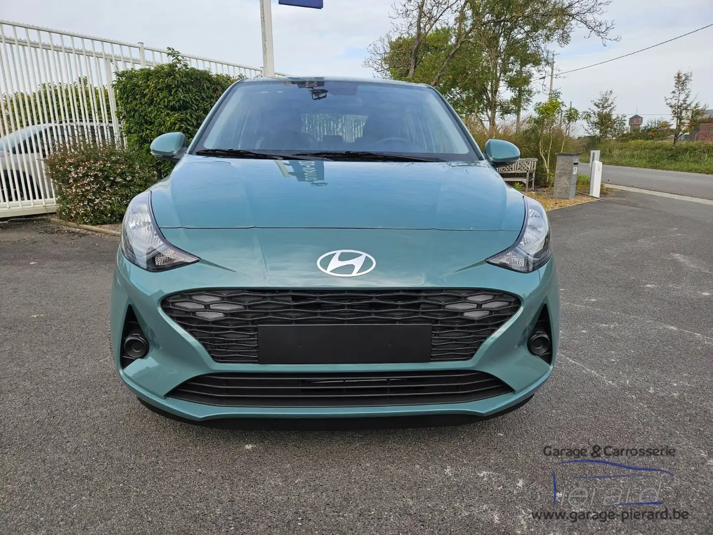 Hyundai i10 i10 1.0i Twist *REPRISE POSSIBLE* Vert - 2