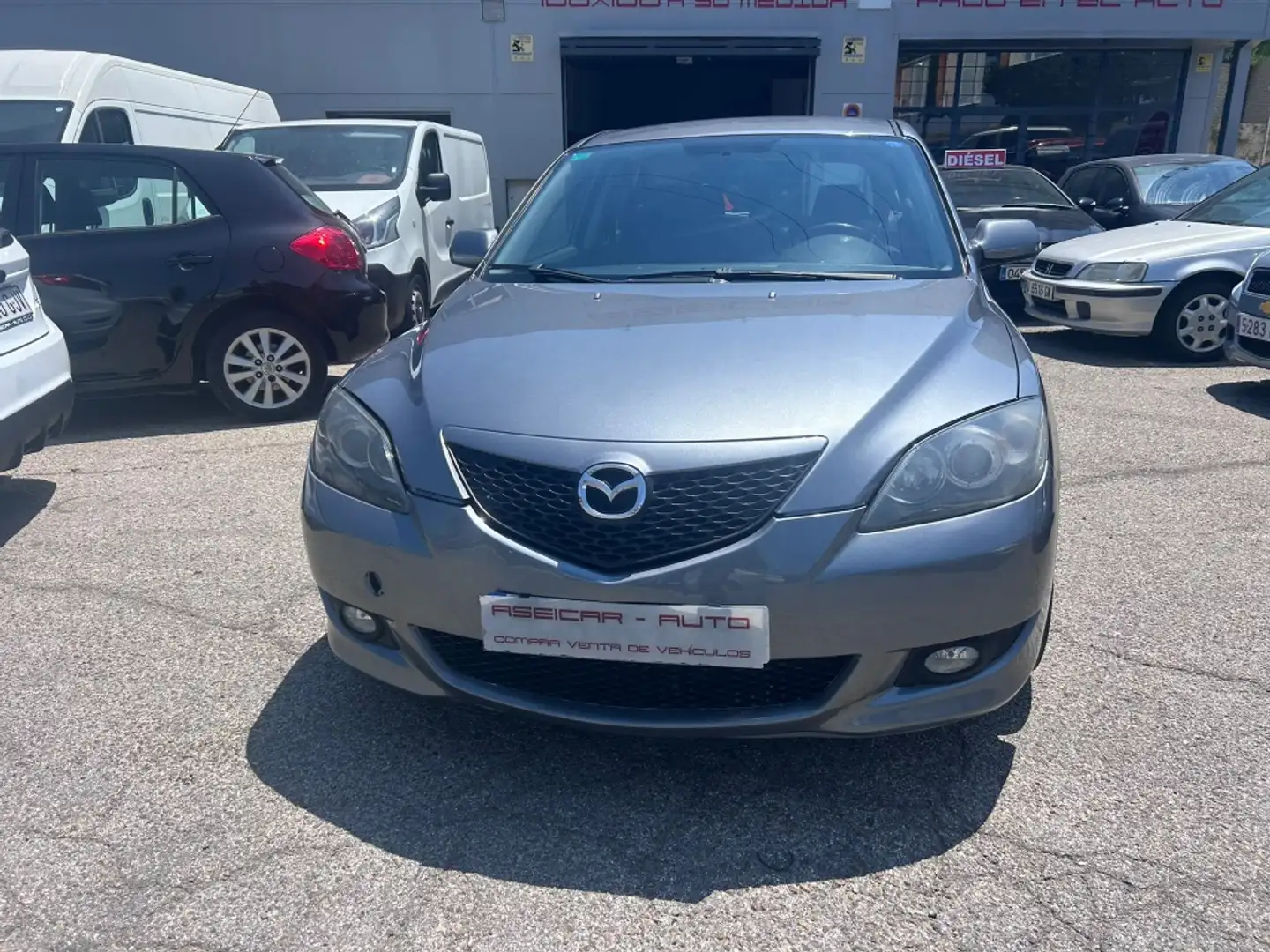 Mazda 3 1.6VVT Active Grau - 2