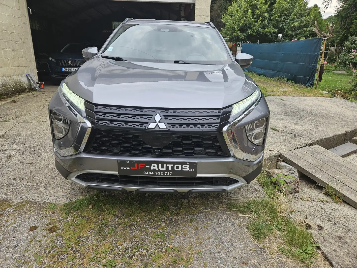 Mitsubishi Eclipse Cross Eclipse Cross  plug and hybride Gris - 1