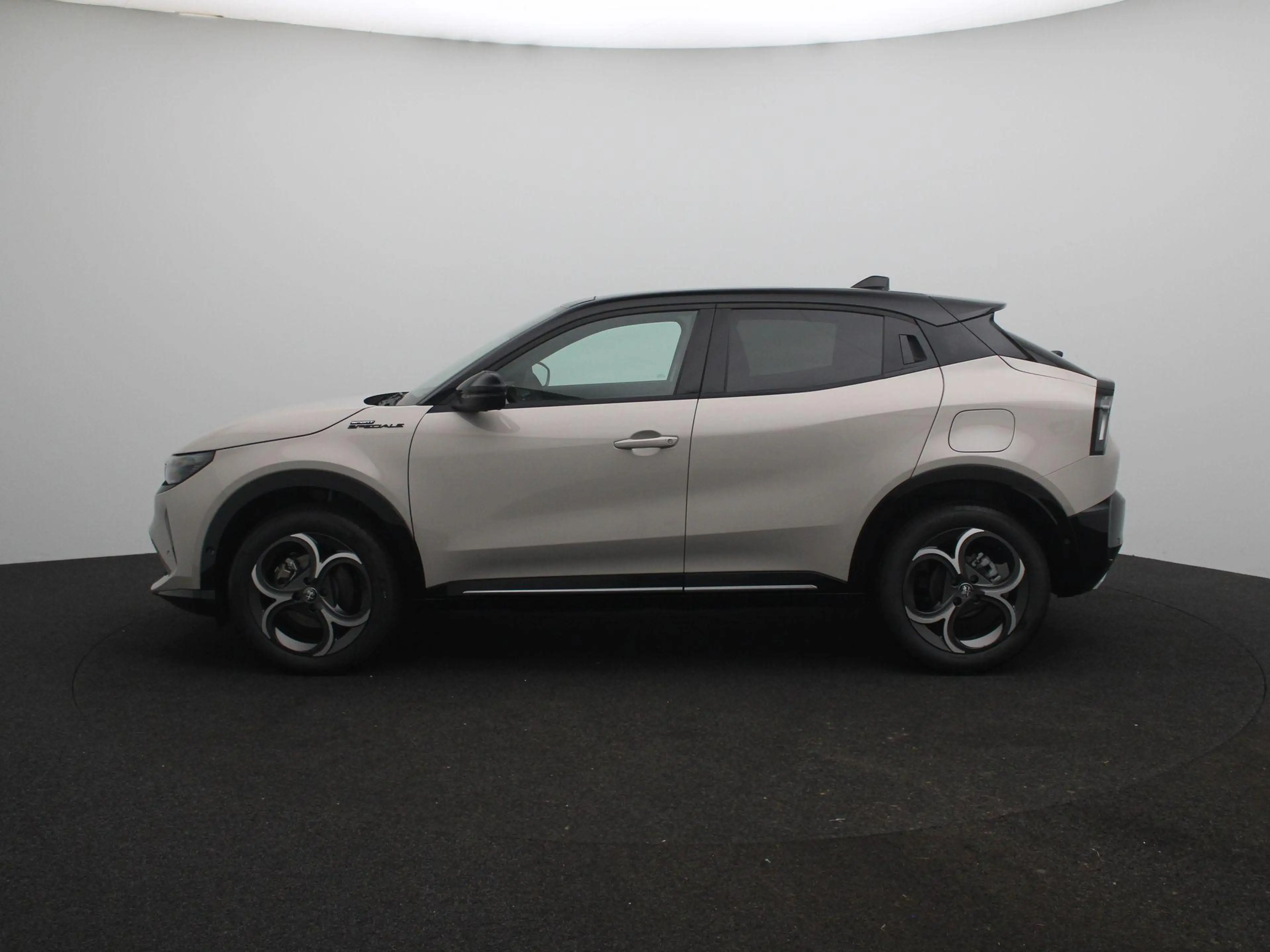 Alfa Romeo Junior 1.2 Turbo Hybrid Ibrida Sport Speciale | Techno Pa — photo 4