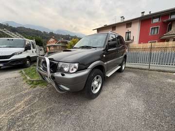 3p 2.7 tdi Sport Safari c/AC commercial