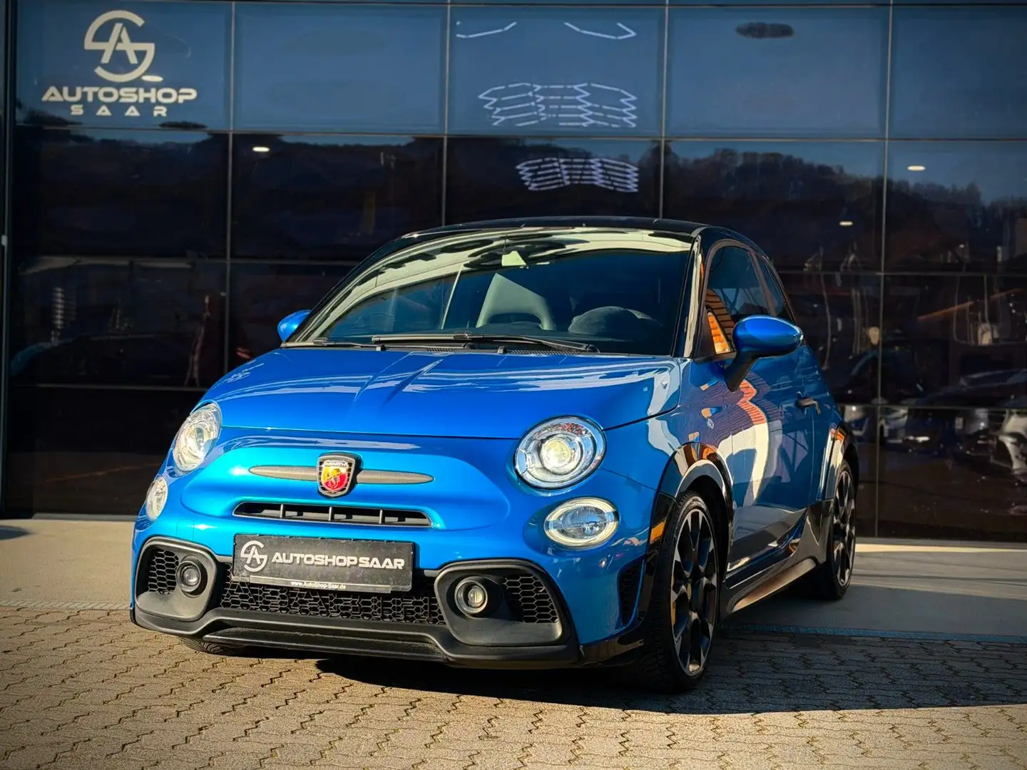 Abarth 500 695 Tributo 131 Rally Beats/Design-Body-kit Blau - 1