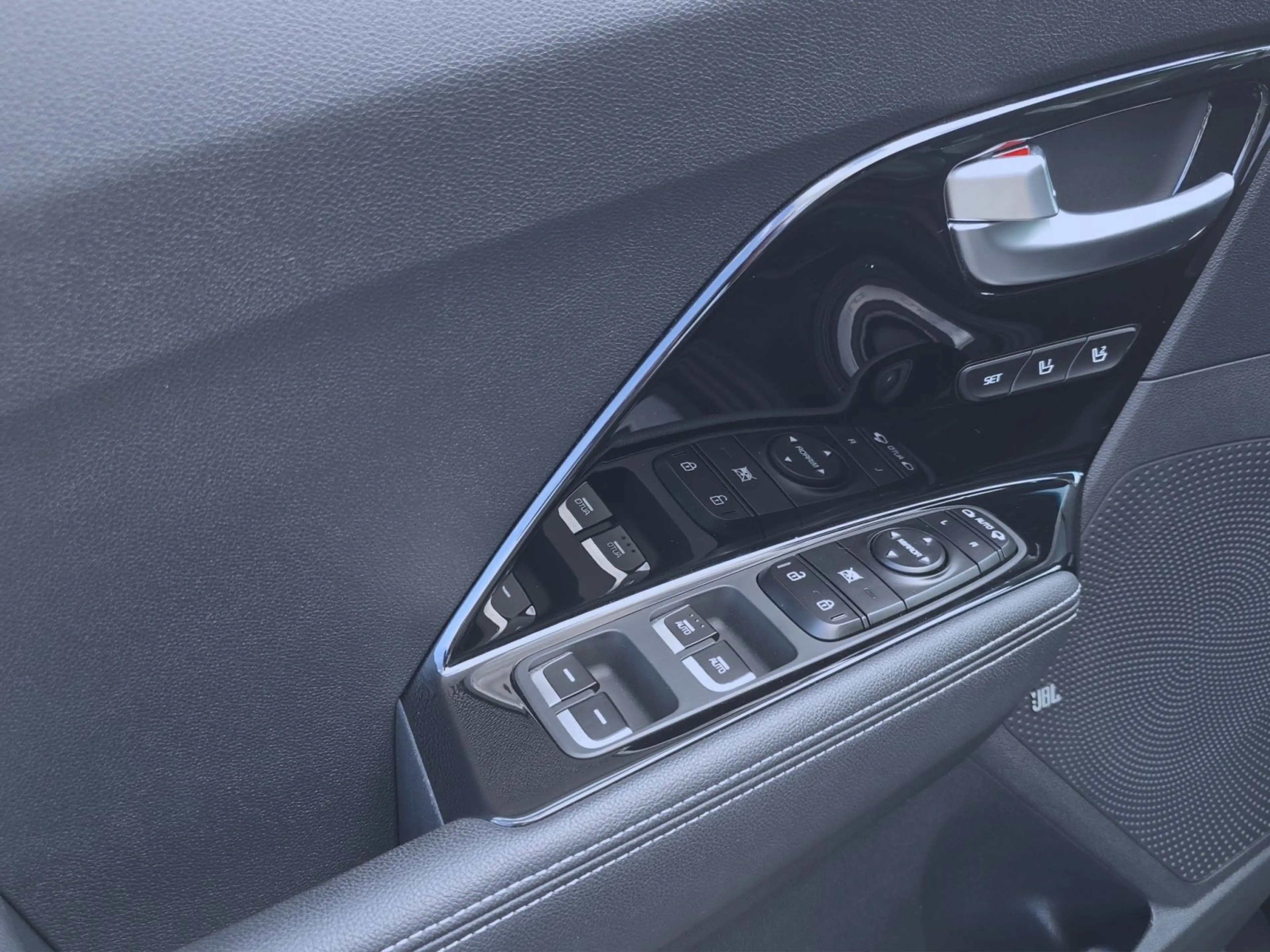 Kia Niro 1.6 Plug-in Hybrid SPIRIT NAVI SITZHZG KAME — photo 10