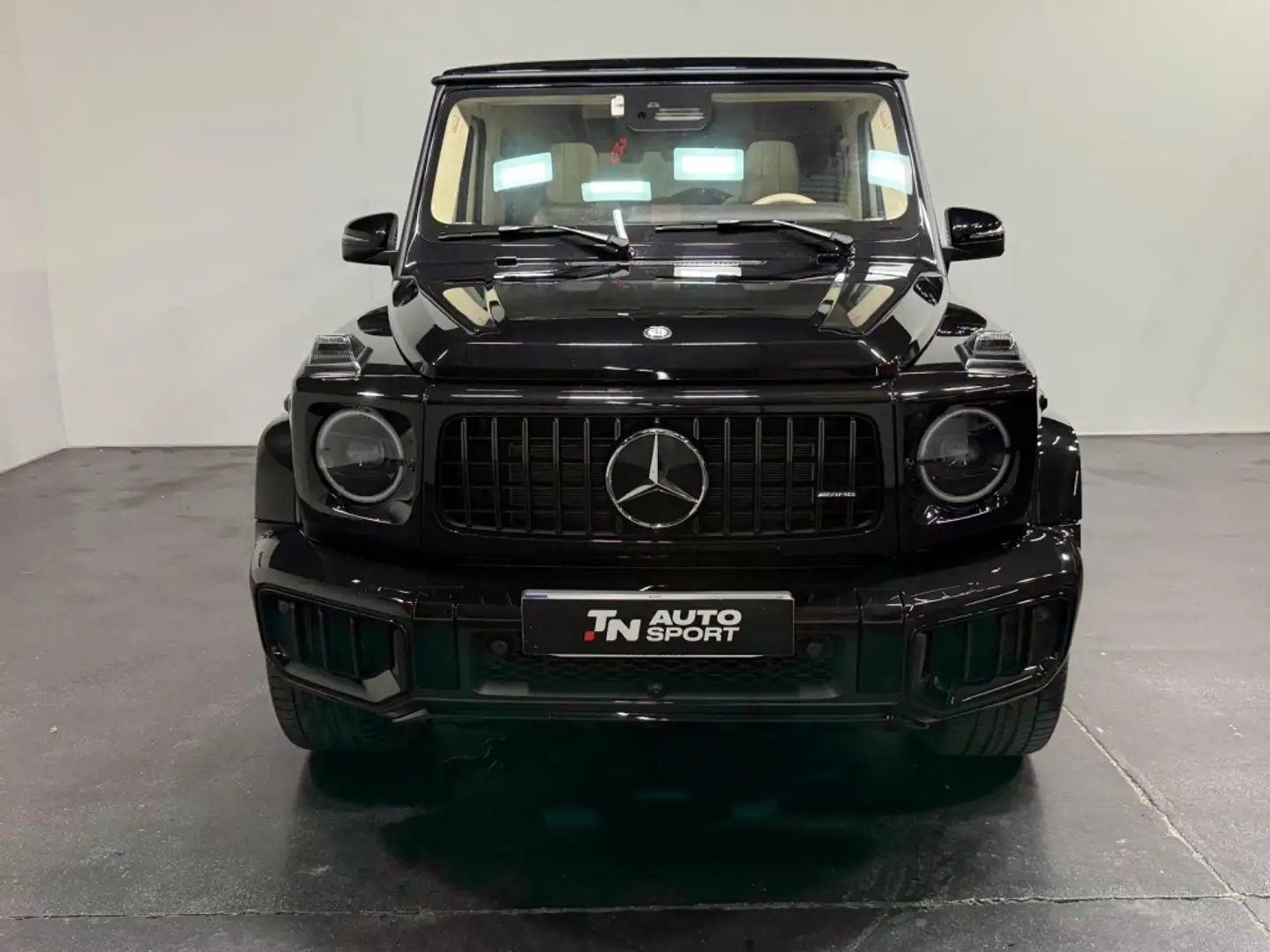 Mercedes-Benz G 63 AMG 4Matic 9G-Tronic Negro - 2