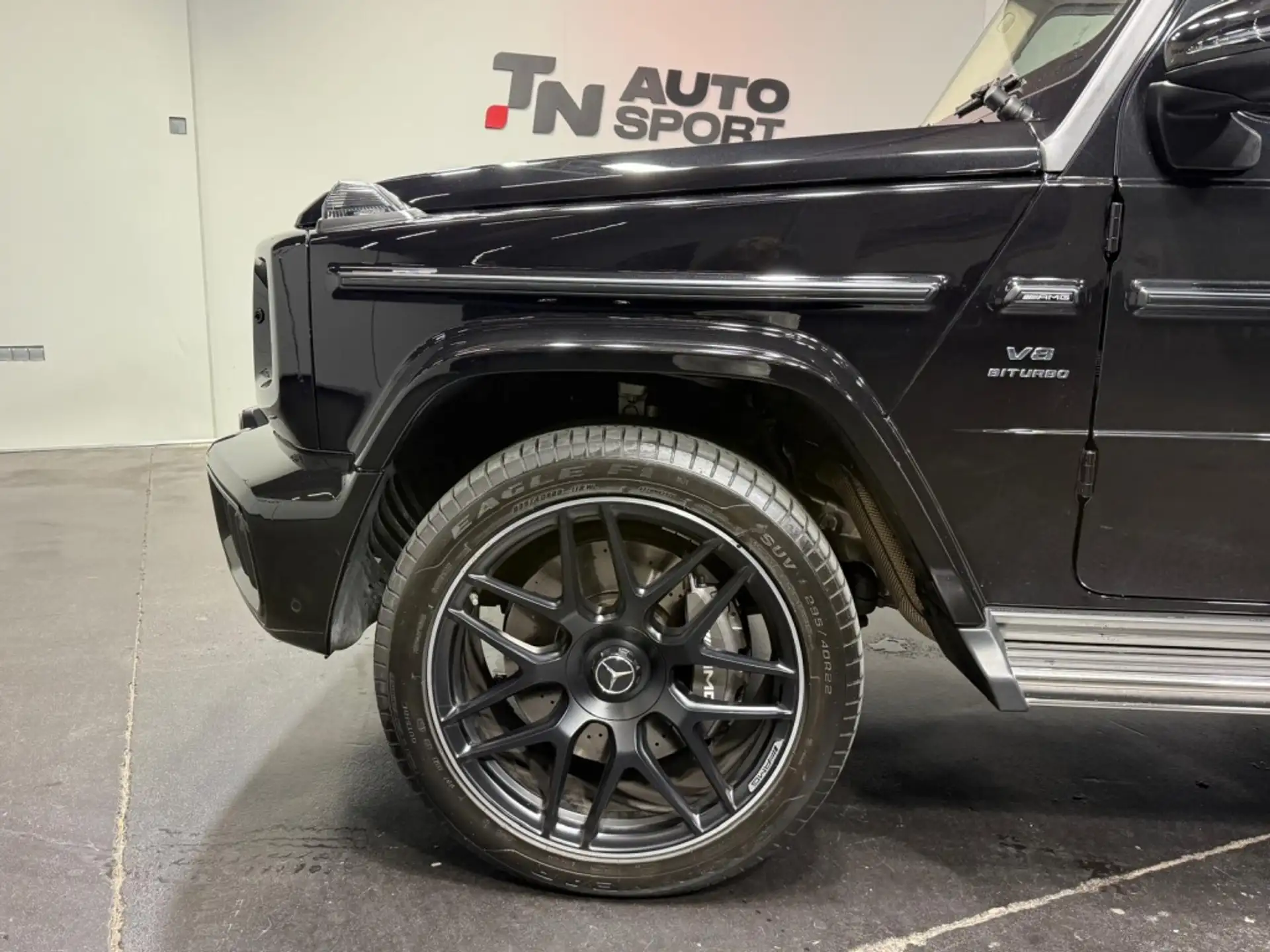 벤츠 G-Class G 63 AMG 2024 검정 사진 6