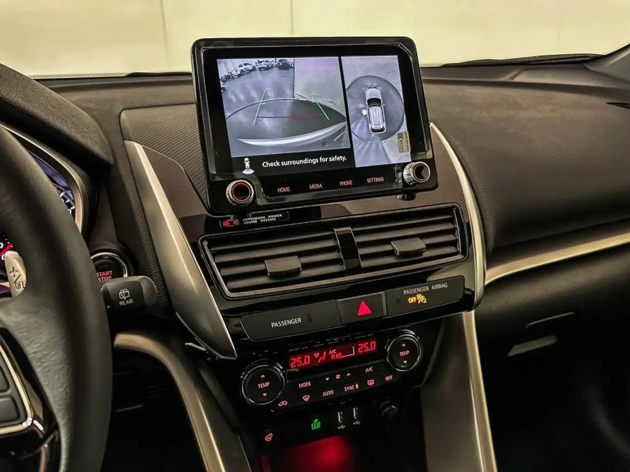 Mitsubishi Eclipse Cross снимка Mitsubishi Eclipse Cross