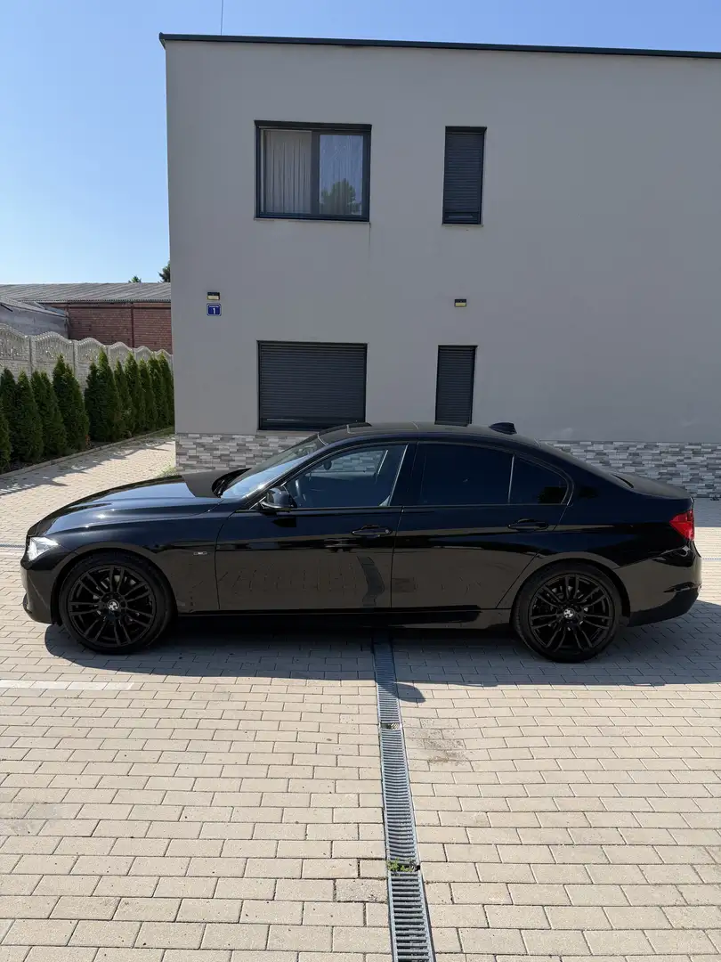 BMW 328 328 i Schwarz - 2
