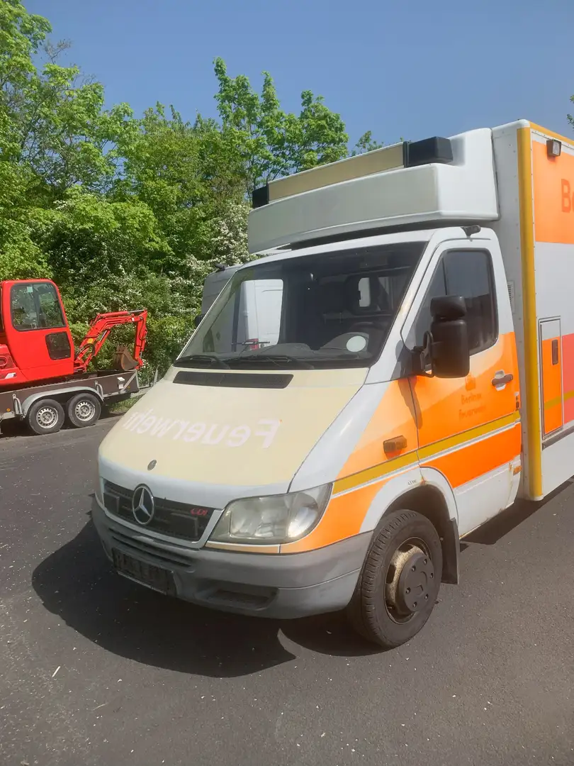 Mercedes-Benz Sprinter Vormals Krankenwagen - 1