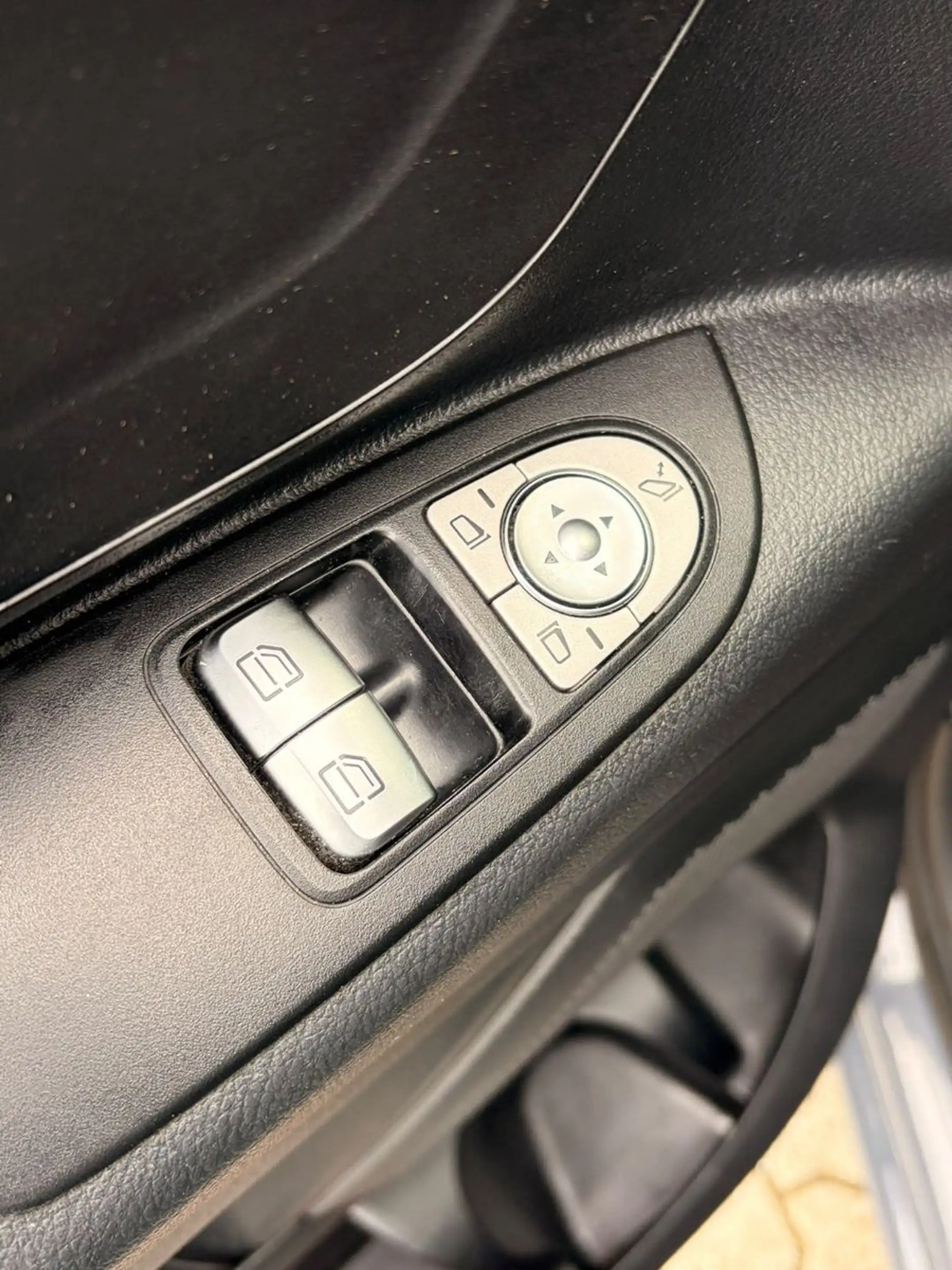 Mercedes-Benz Vito Kasten 114 CARPLAY TOTWINKEL PTC HEATER — photo 8