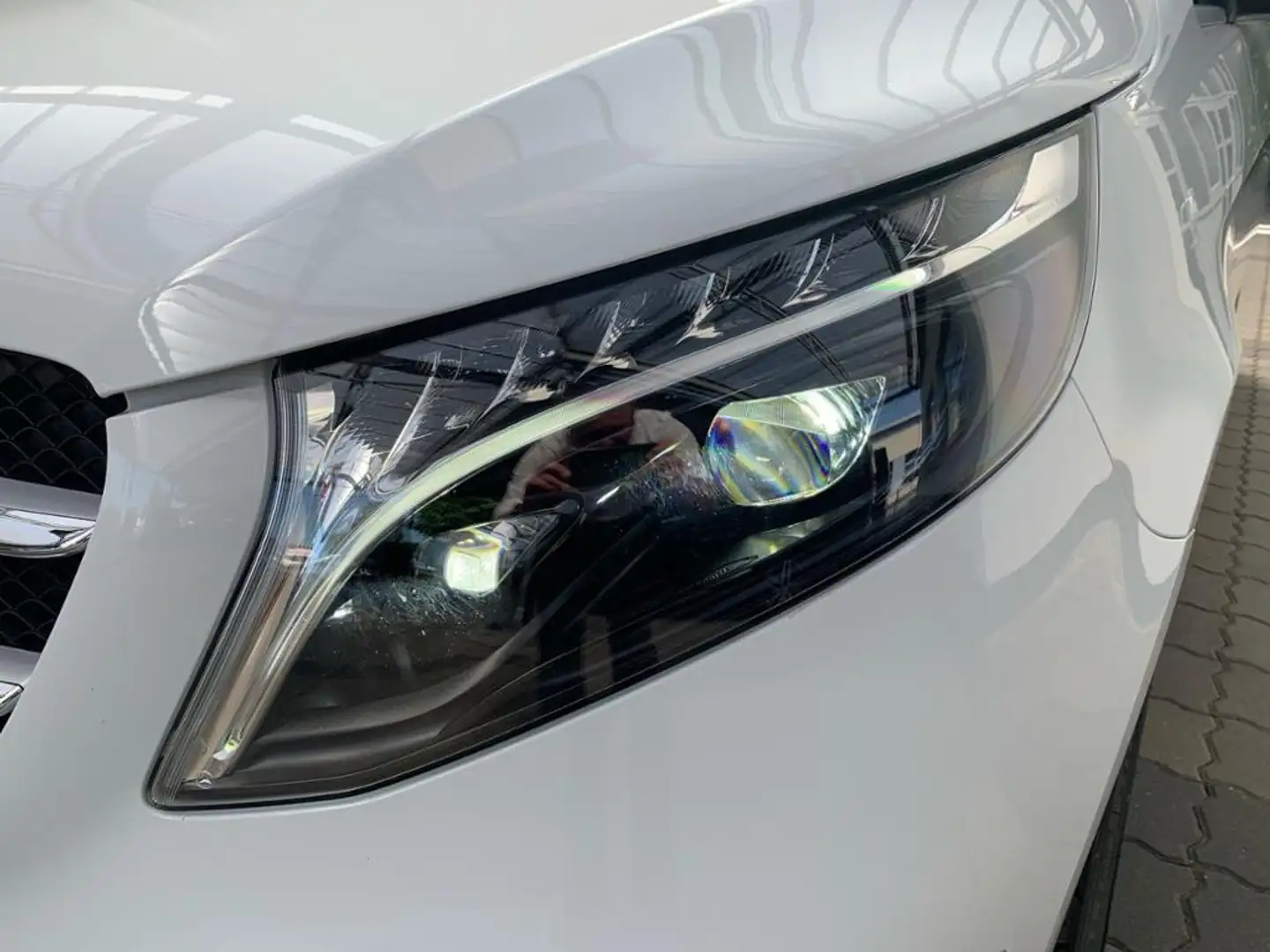 Mercedes-Benz V 300 d 4M AVANTGARDE ED., LANG - PANO! TISCH! Bianco - 2
