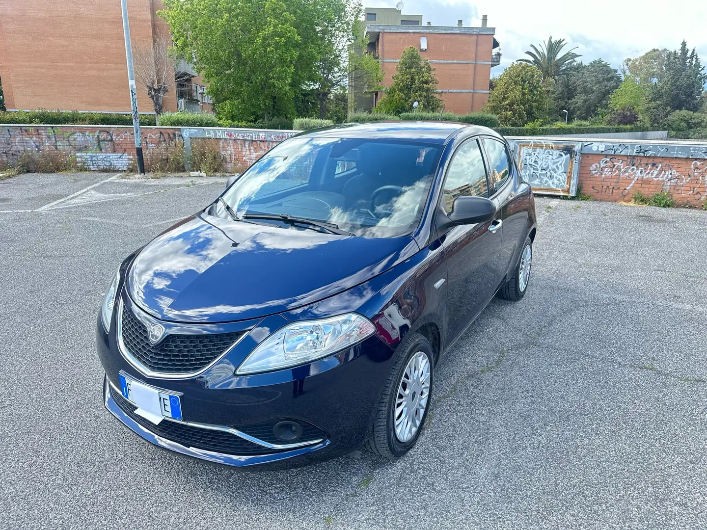 Lancia Ypsilon 1.2 GPL Ecochic Silver *Neopatentati Blu/Azzurro - 1