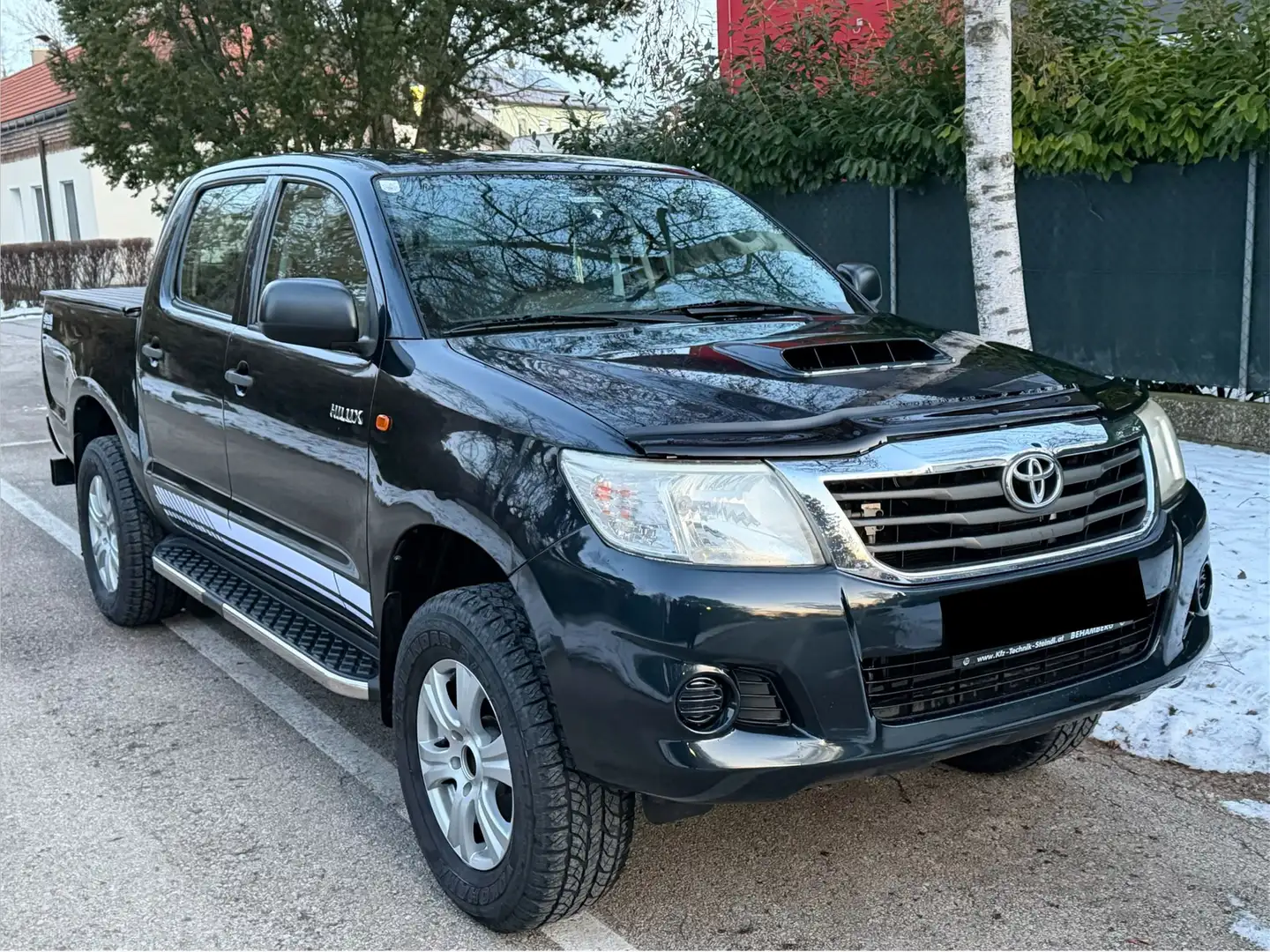 Toyota Hilux DK 4x4 2,5 D-4D - 1