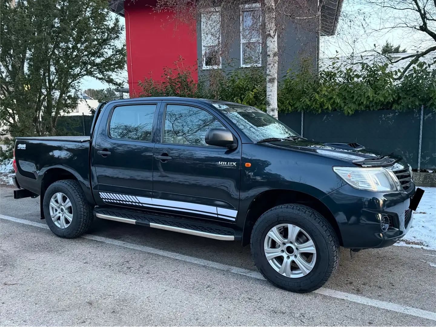 Toyota Hilux DK 4x4 2,5 D-4D - 2