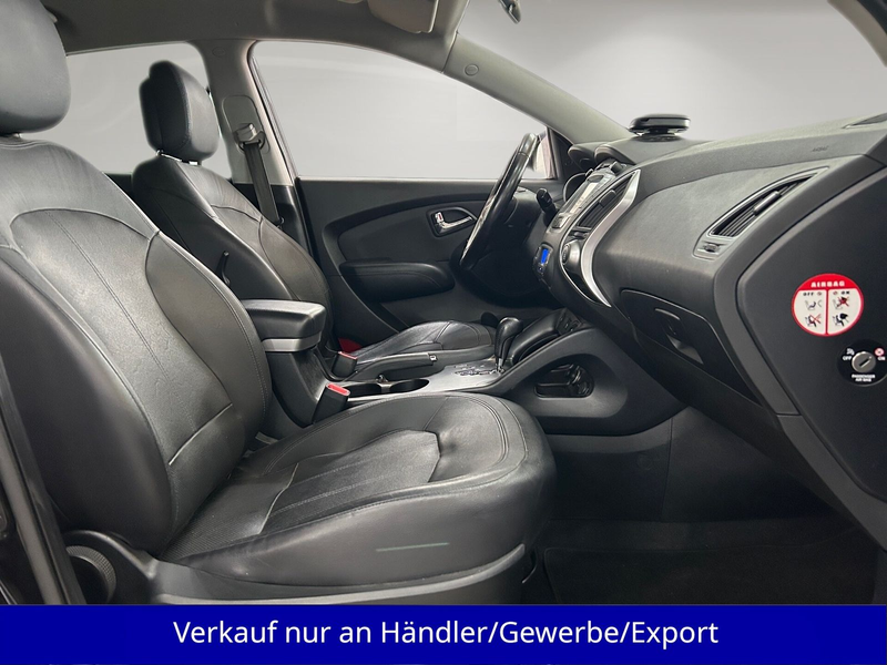 Hyundai iX35 2.0 CRDi AWD Automatik Leder SHZ PDC — photo 14