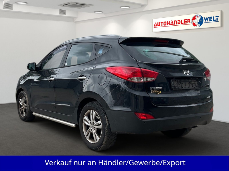 Hyundai iX35 2.0 CRDi AWD Automatik Leder SHZ PDC — photo 6