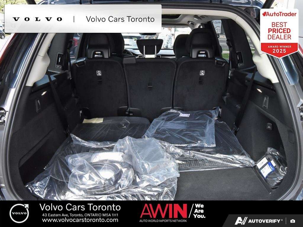 2026 Volvo XC90 T8 AWD PLUS DARK | VOLVO CARS TORONTO thumb 24