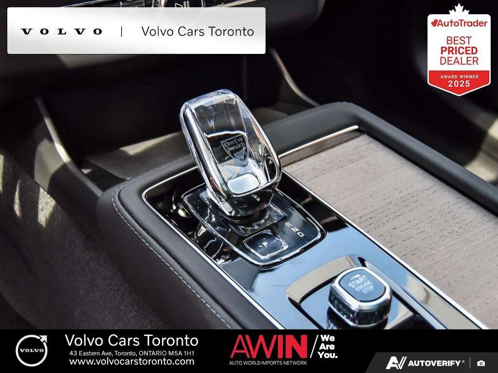 2026 Volvo XC90 T8 AWD PLUS DARK | VOLVO CARS TORONTO thumb 32