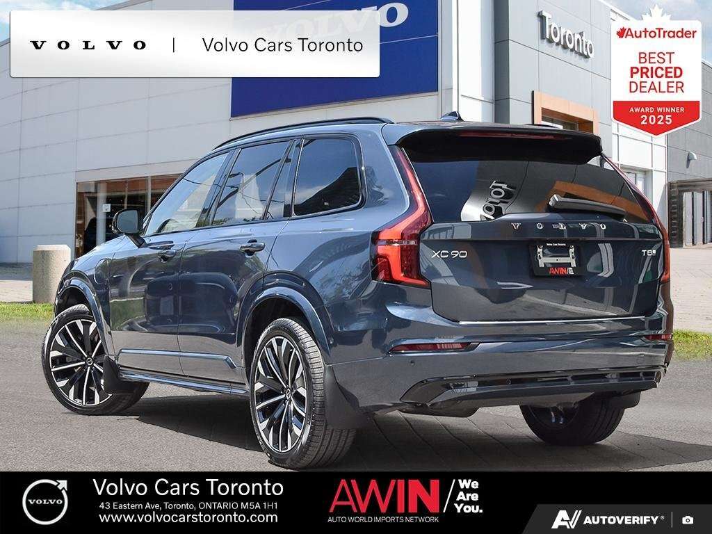 2026 Volvo XC90 T8 AWD PLUS DARK | VOLVO CARS TORONTO thumb 17